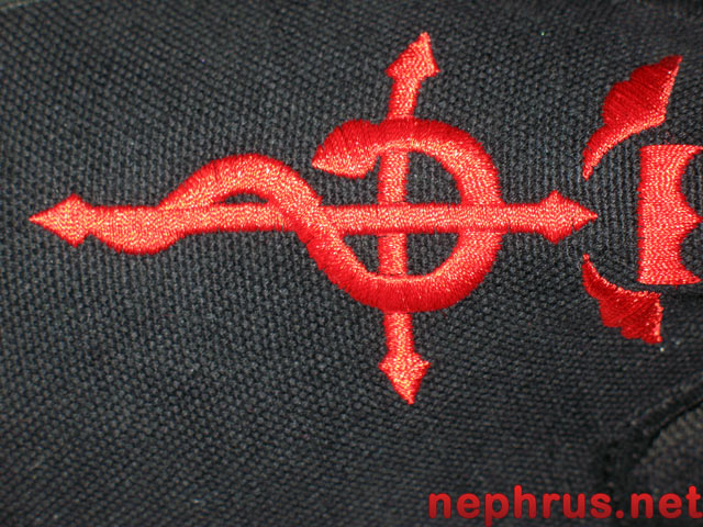 Fullmetal Alchemist Slip-on detail