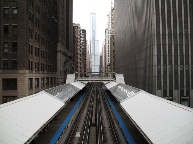 Adams/Wabash transfer bridge