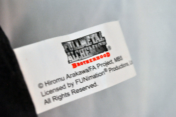 Fullmetal Alchemist body pillow - tag obverse